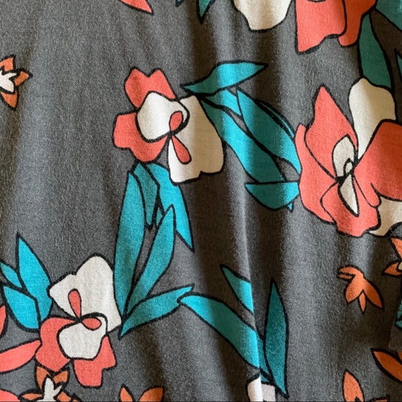 LOGO Lori Goldstein Floral Tunic Top - Picture 4 of 5